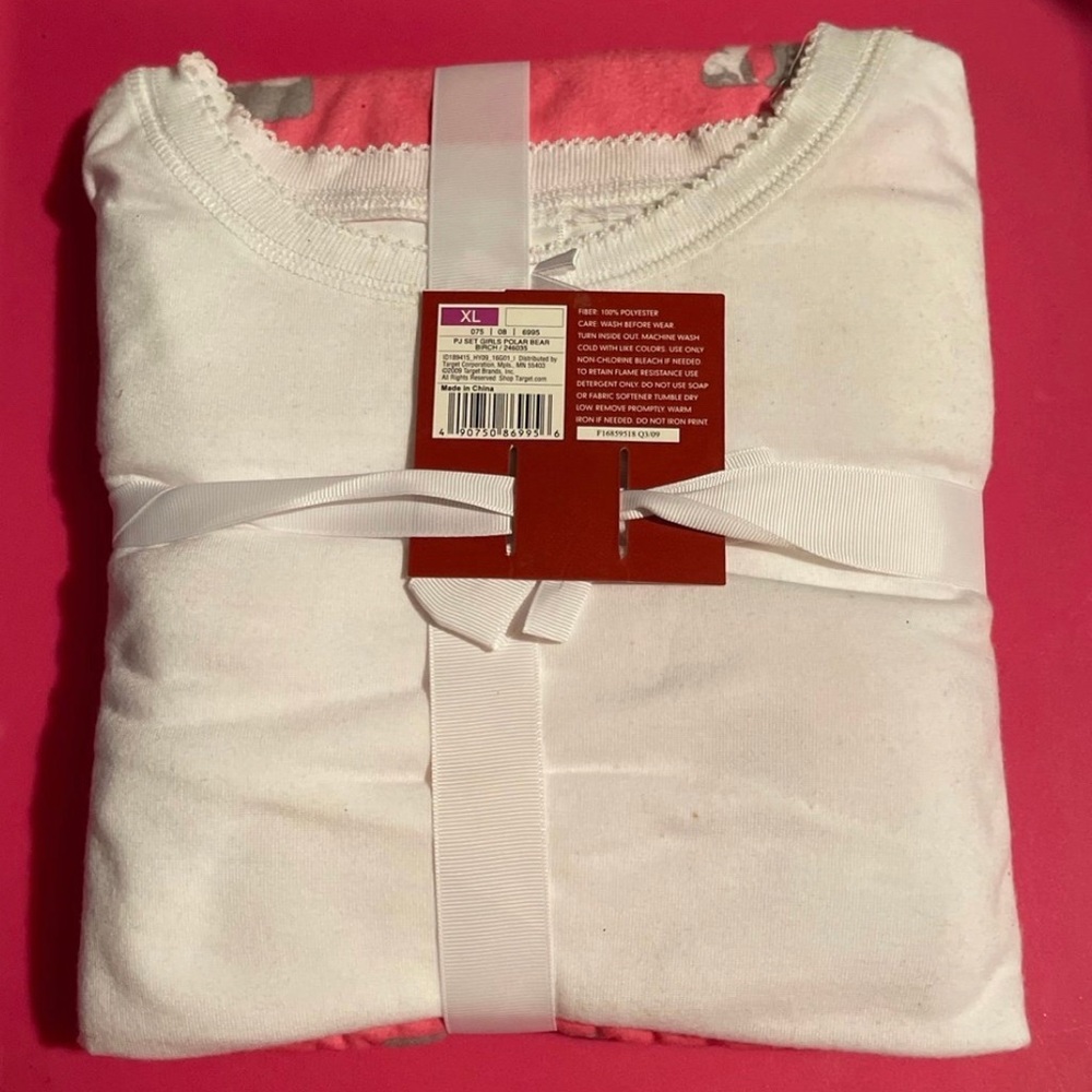 15/16 kids XL NWT Polar bear pj set